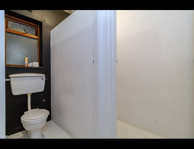 490M² CO-WORKING SPACE FOR SALE IN GREEN POINT